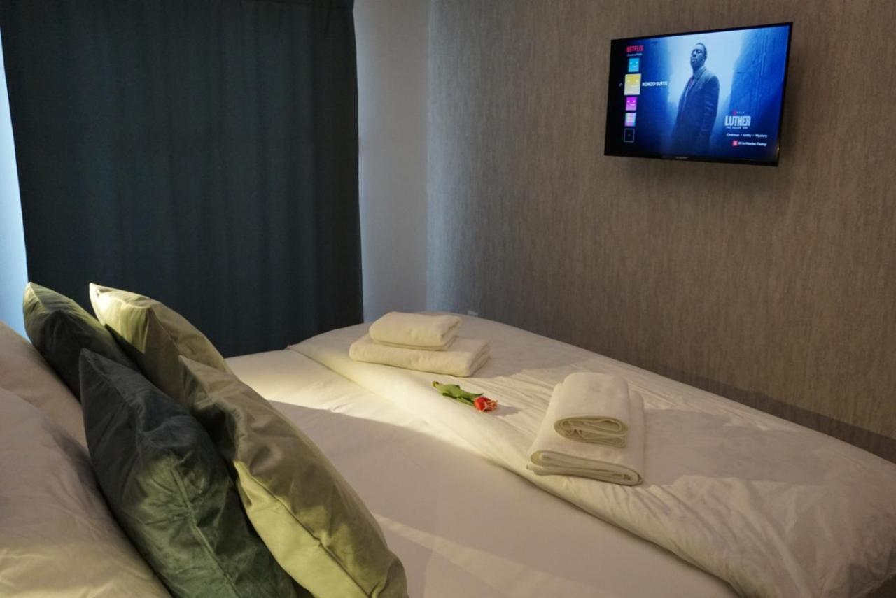 Korzo Suites Paceville Saint Julian's Eksteriør billede
