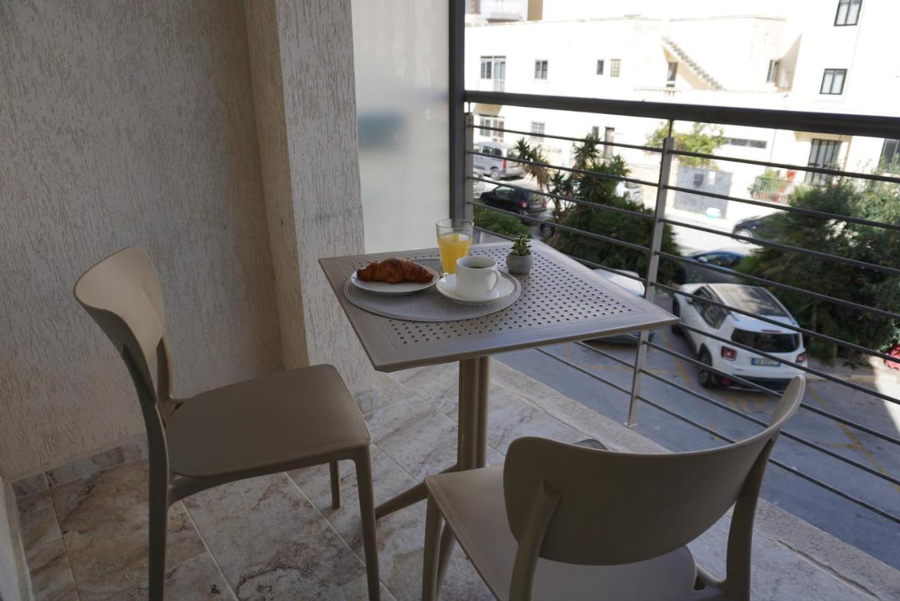 Korzo Suites Paceville Saint Julian's Eksteriør billede