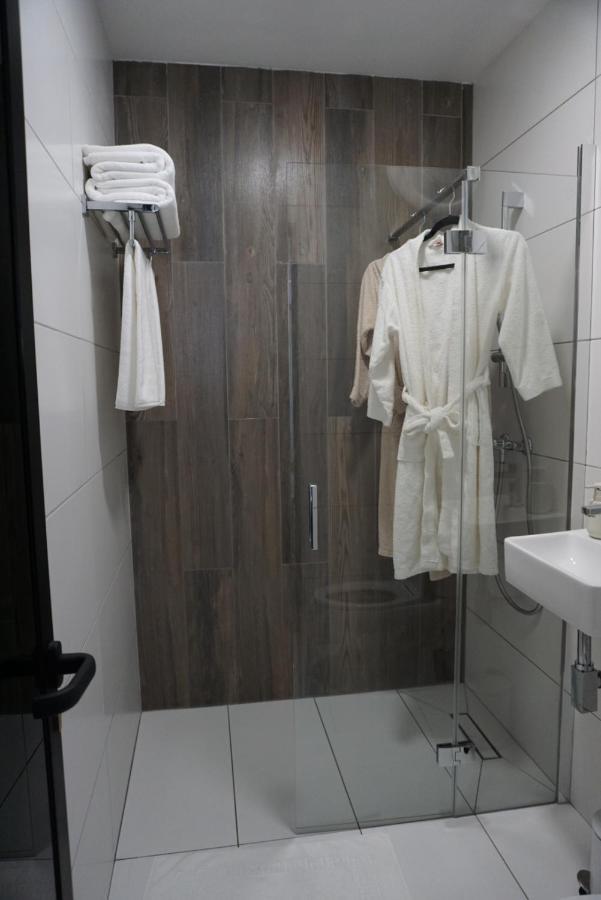 Korzo Suites Paceville Saint Julian's Eksteriør billede